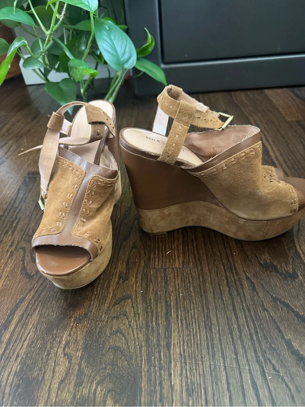 Sole Society Brown Tan Suede Open-Toe Wedge Sandals with Ankle Strap